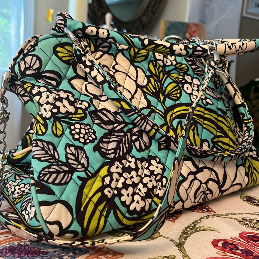 Vera Bradley island bloom shoulder bag